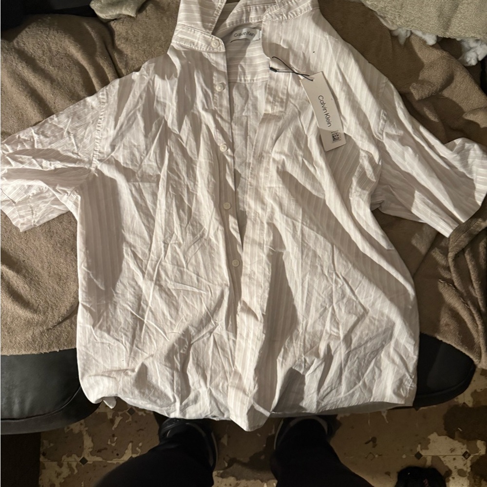 Calvin Klein Classic White Button-Up Shirt